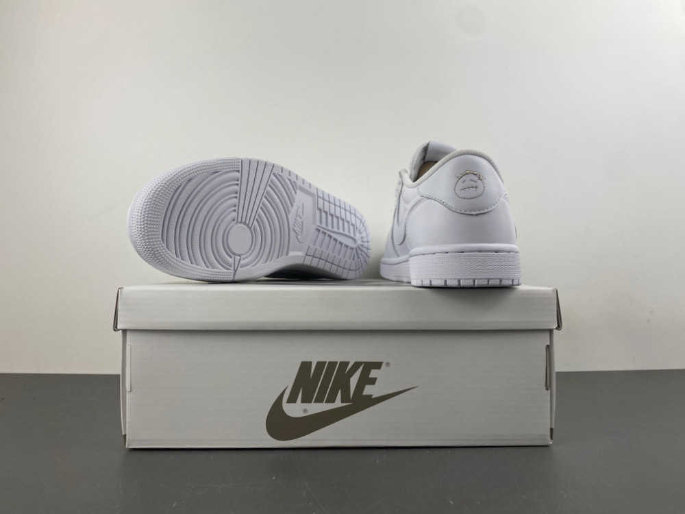 Air Jordan 1 Retro Low OG SP Travis Scott Michael Rubin White Party (Friends and Family) TD1228-111