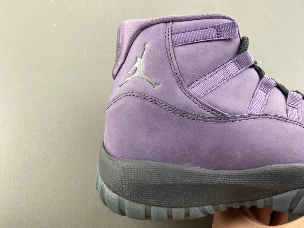 Air Jordan 11 Retro Mojave IO8961-553