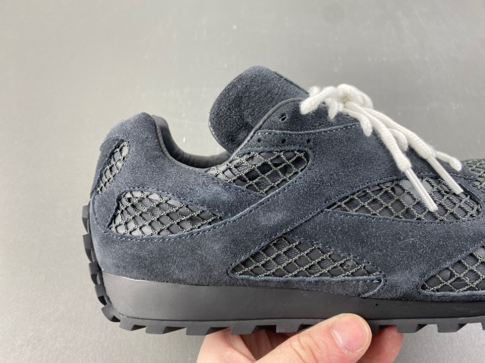 BV Sneaker BLACK GREY