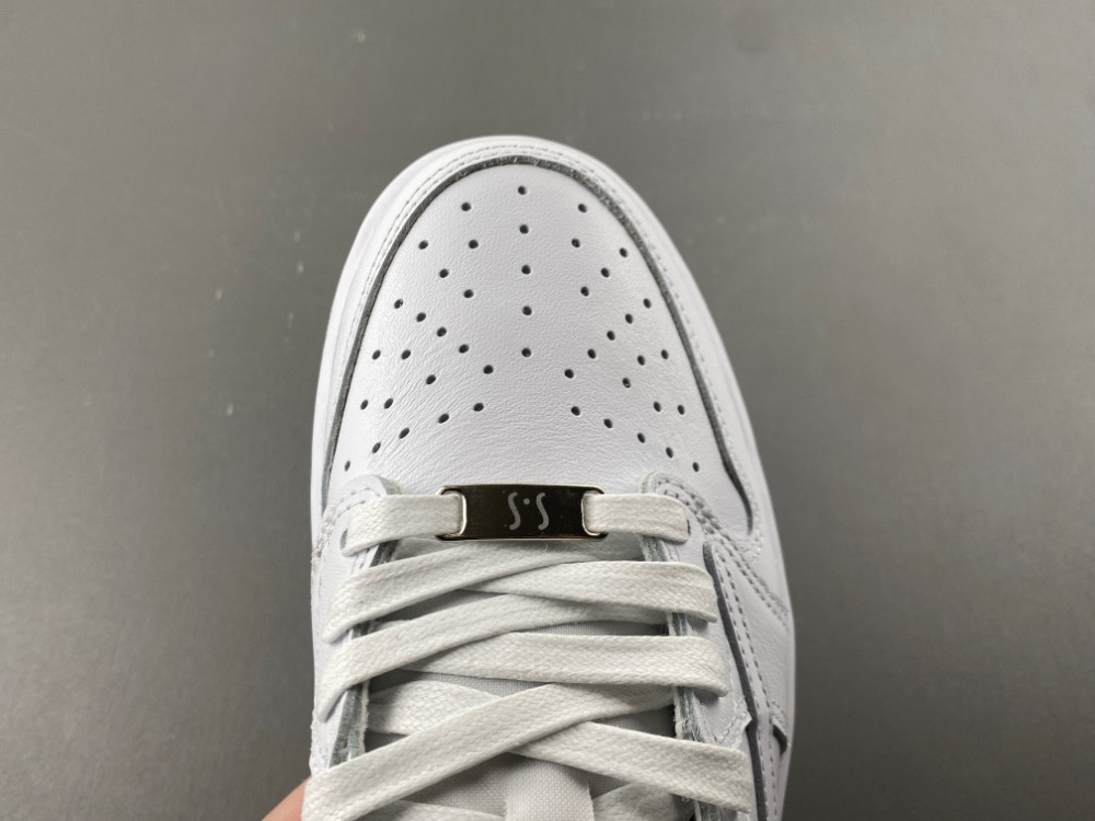 Air Jordan 1 Retro Low OG SP Travis Scott Michael Rubin White Party (Friends and Family) TD1228-111