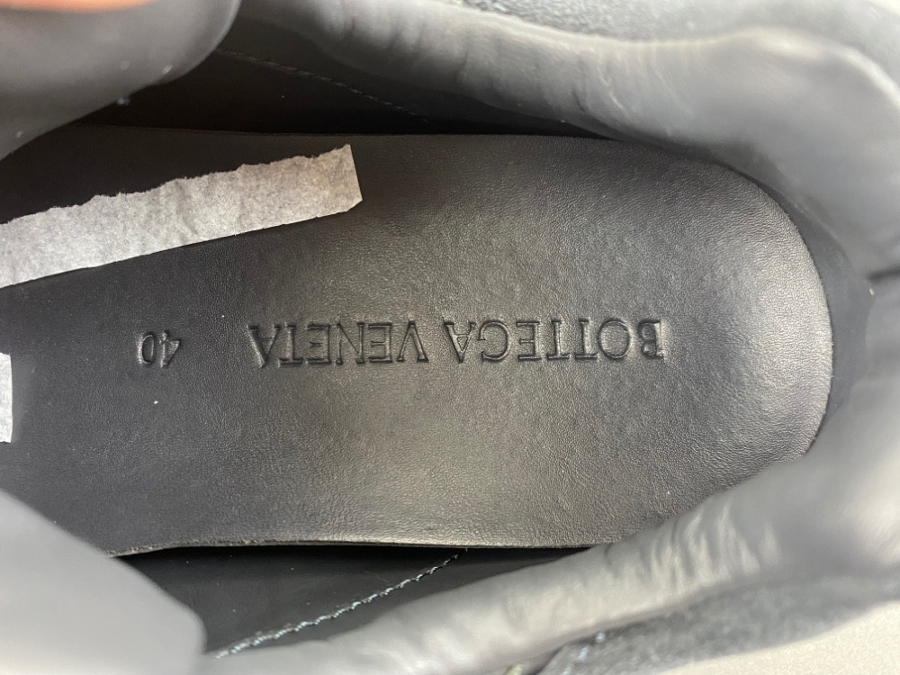 BV Sneaker BLACK GREY