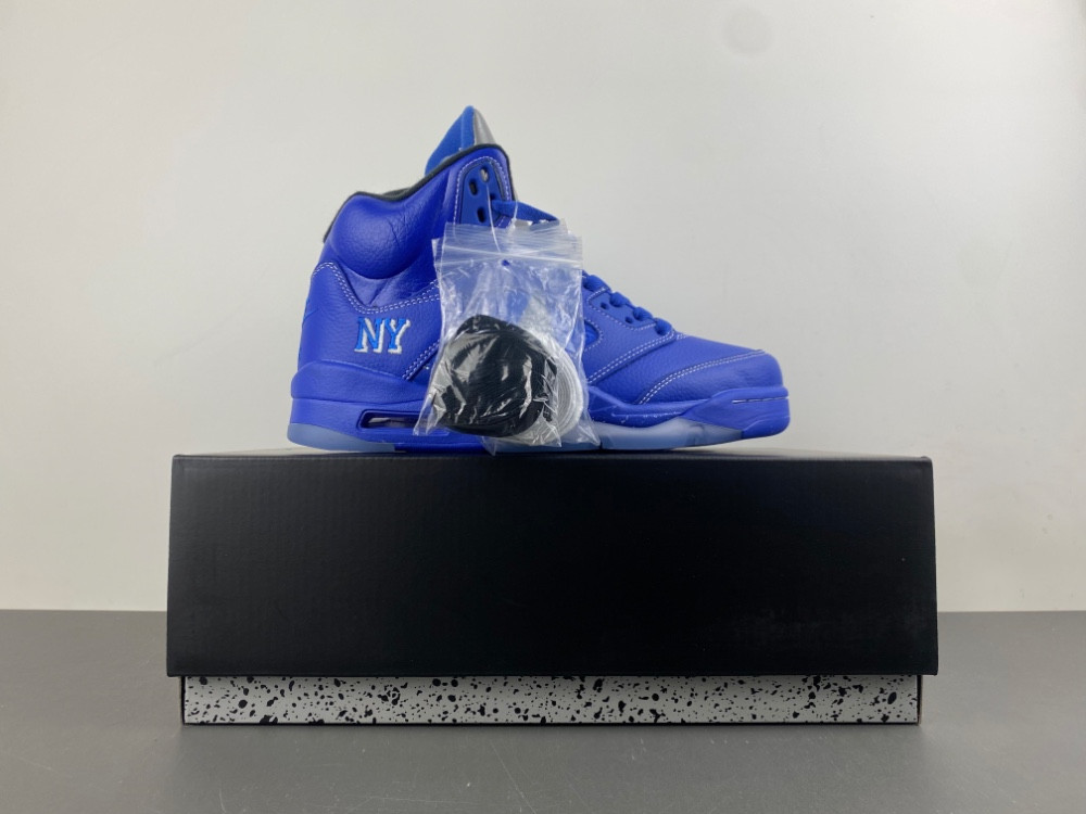 Air Jordan 5 Retro Flight Suit 