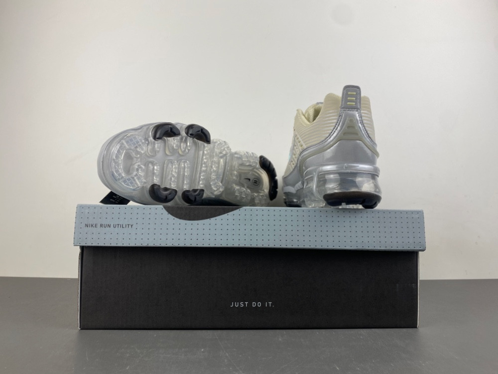 Nike Air VaporMax 360 Fossil (Women