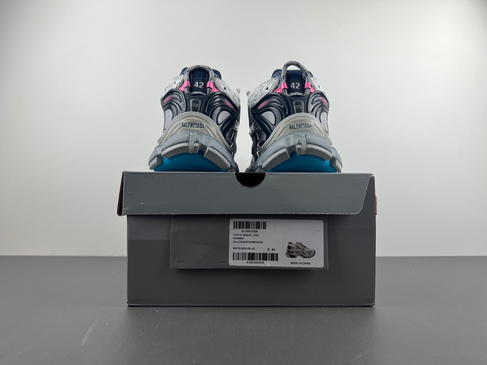 Ba1en*iaga runner sneaker in white/red/black