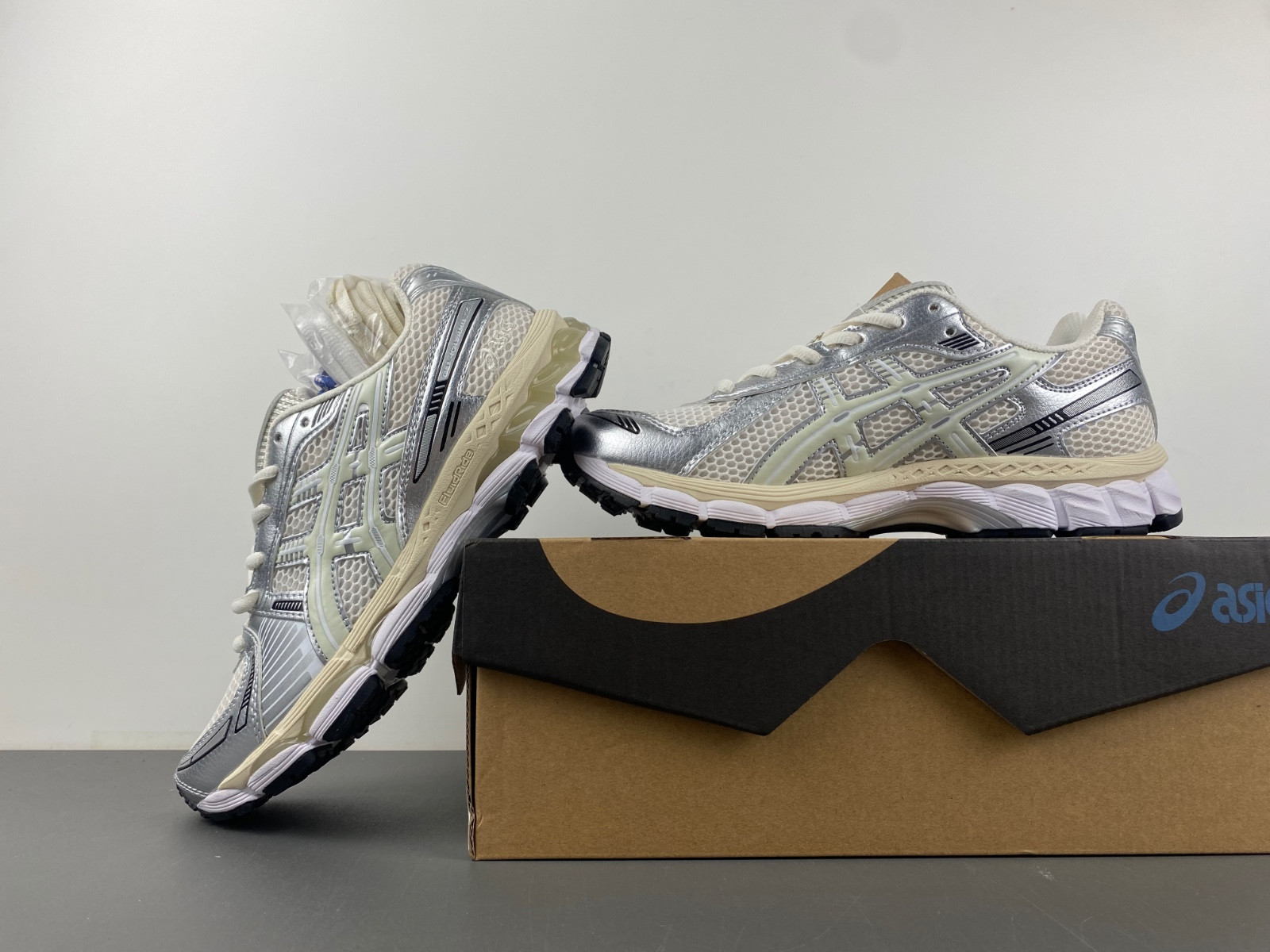 As1cs gel-kayano 12.1ronnie fieg cream pure aqua 1203a555-100