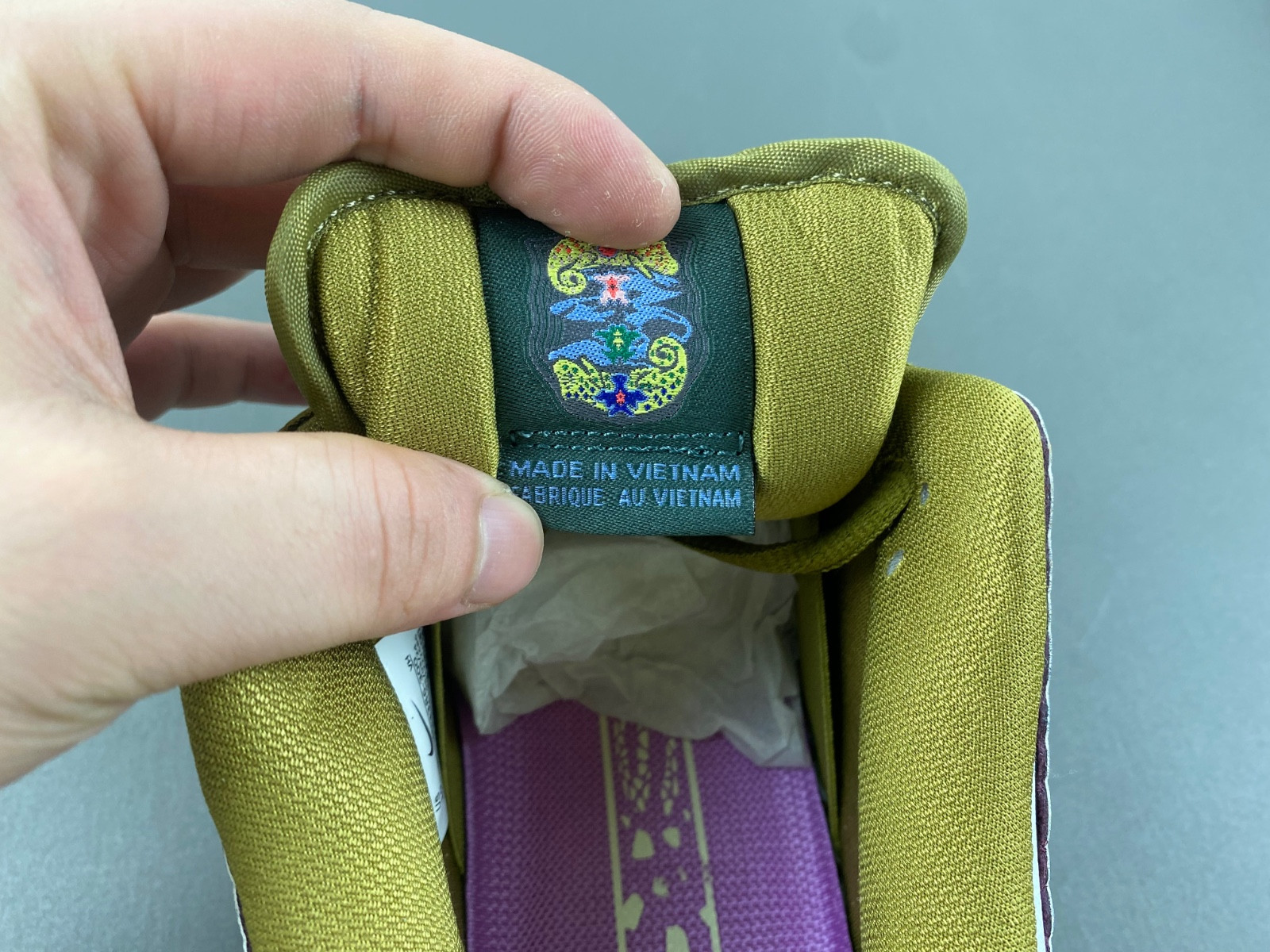 Nike SB Dunk Low Alexis Sablone Chameleon HJ3386-300