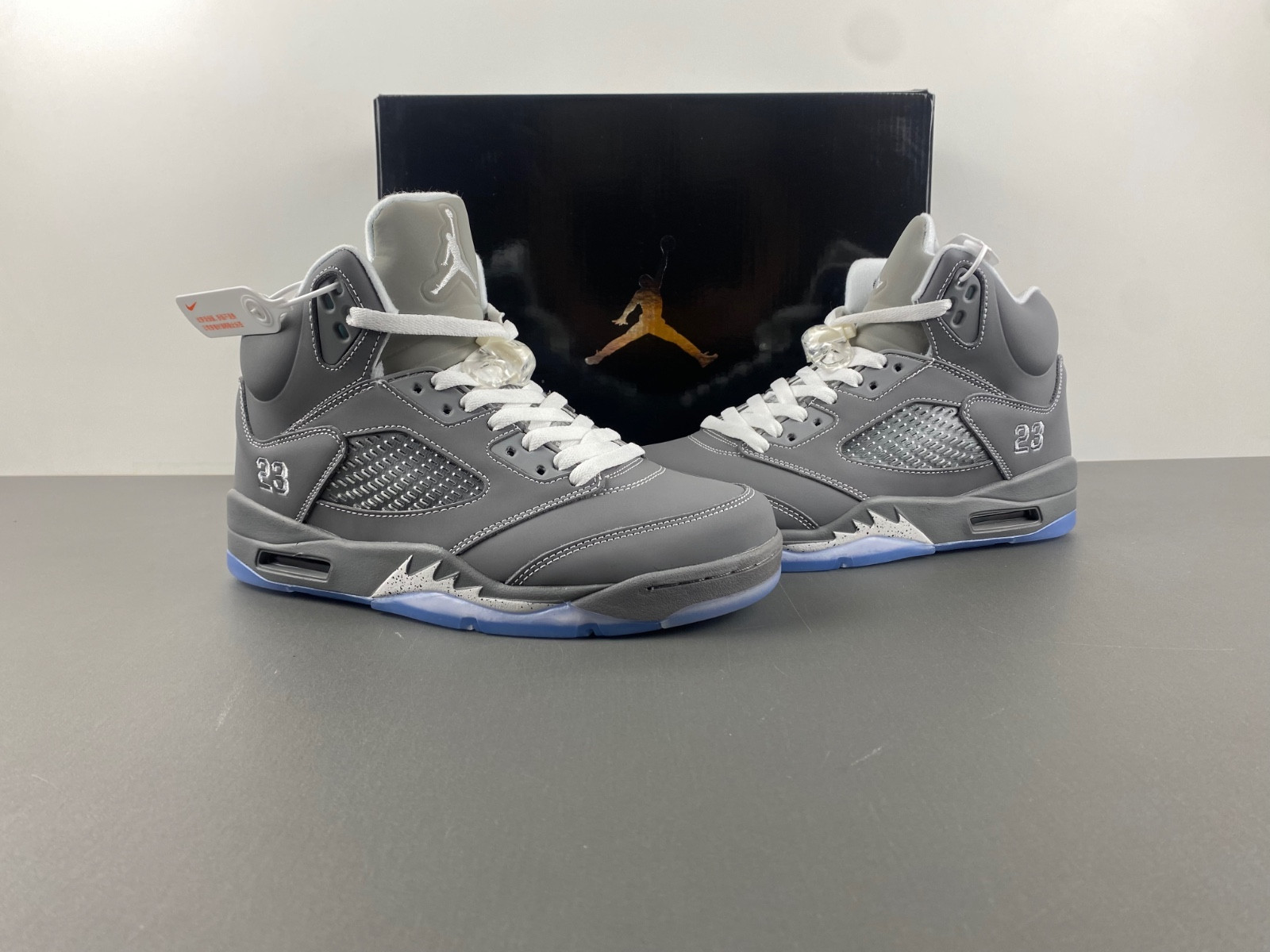 Jordan 5 Retro Wolf Grey Men