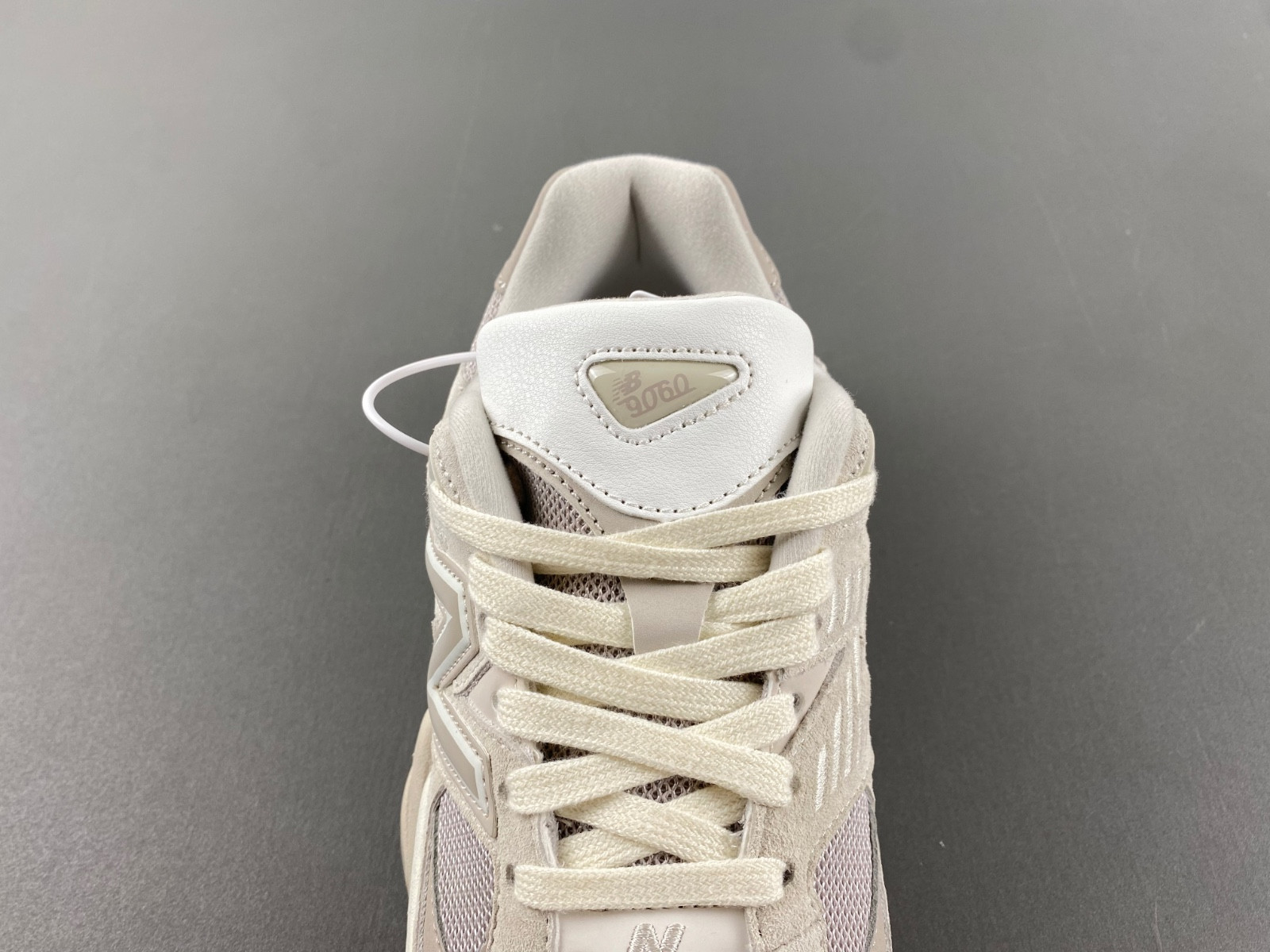 new Ba1an*e 9060 beige men