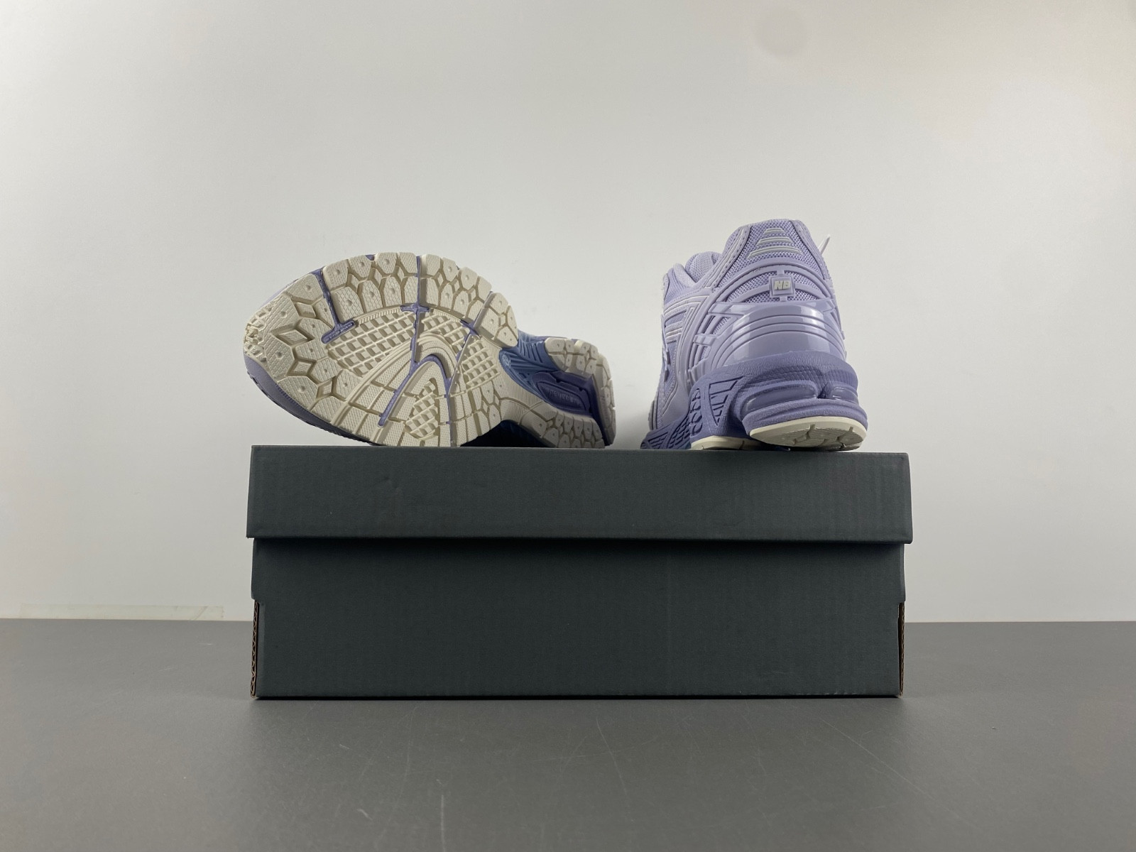 new Ba1an*e 1906r lilac purple men