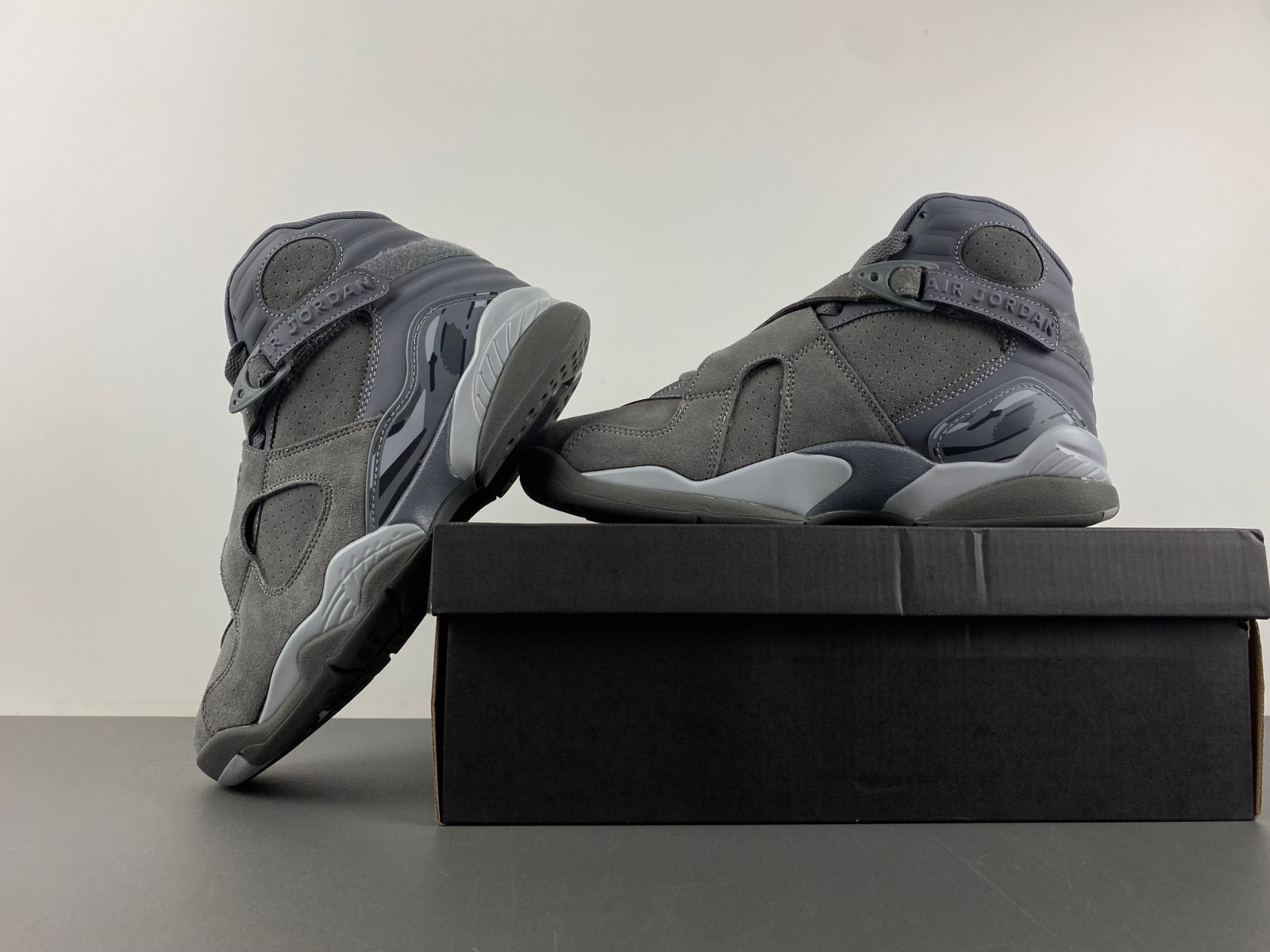 Jordan 8 Retro Cool Grey Men