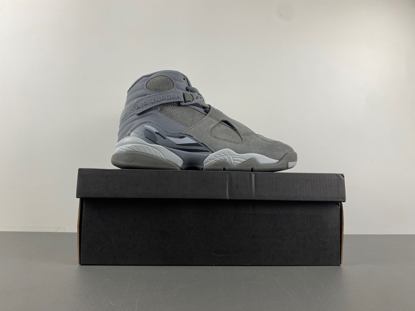 Jordan 8 Retro Cool Grey Men