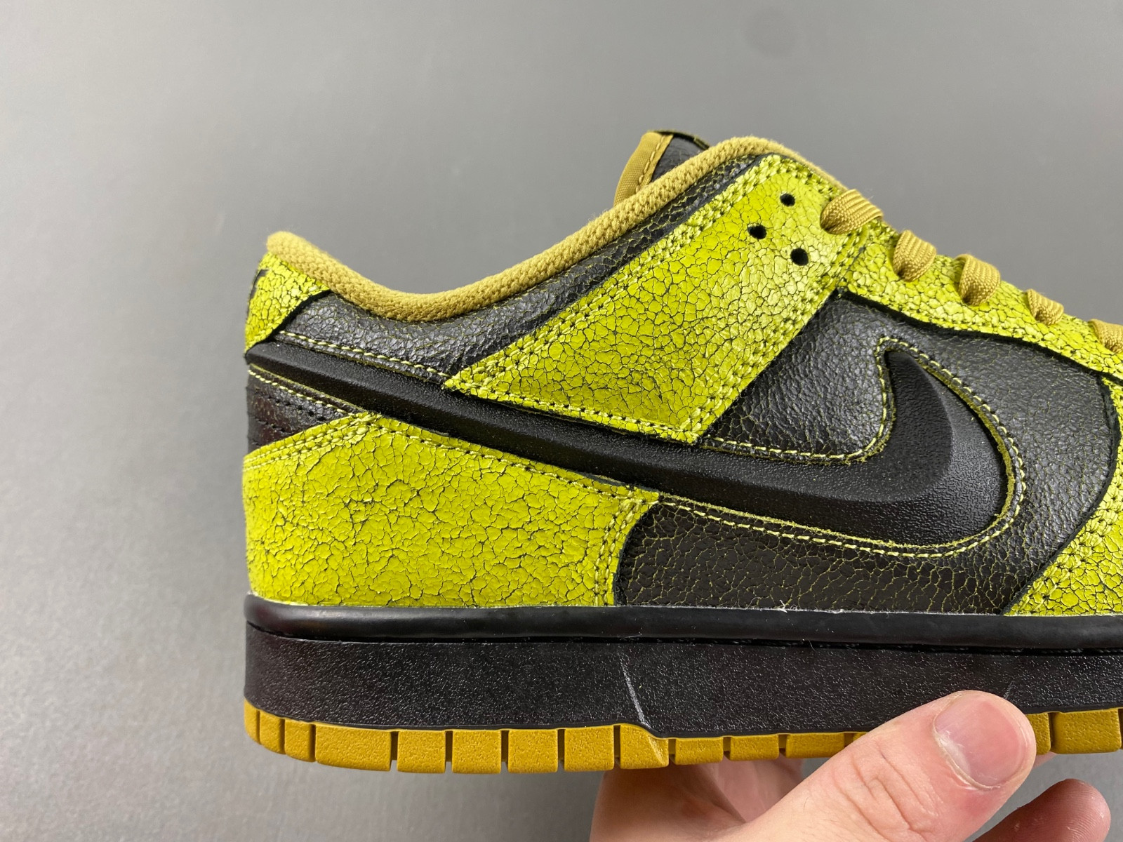 Nike Dunk Low QS Halloween Skull Men
