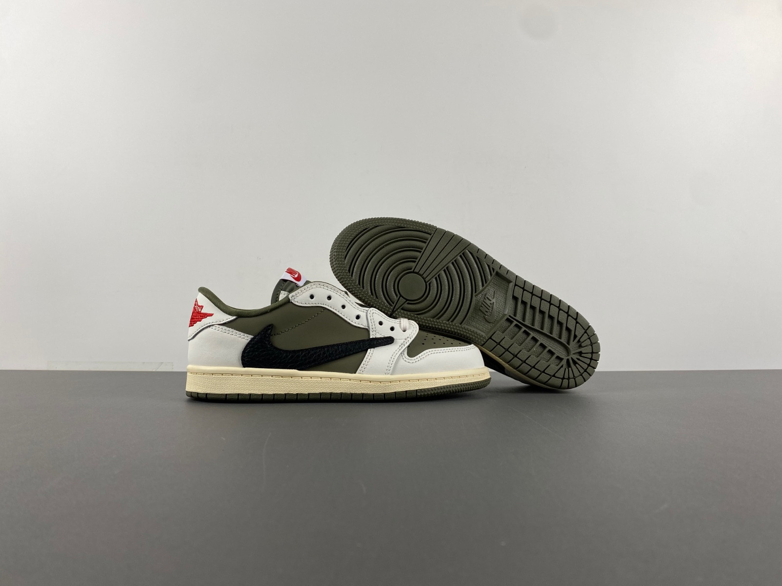 Jordan 1 Retro Low OG SP Travis Scott Medium Olive (PS) DO5442-200