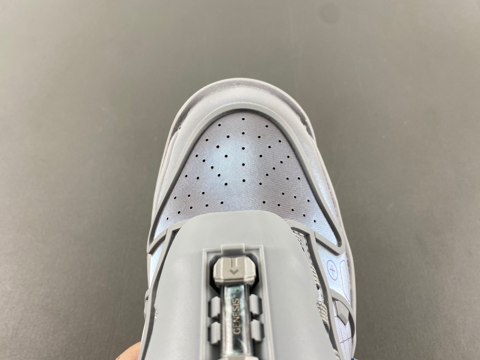 RTFKT X Dunk Genesis 