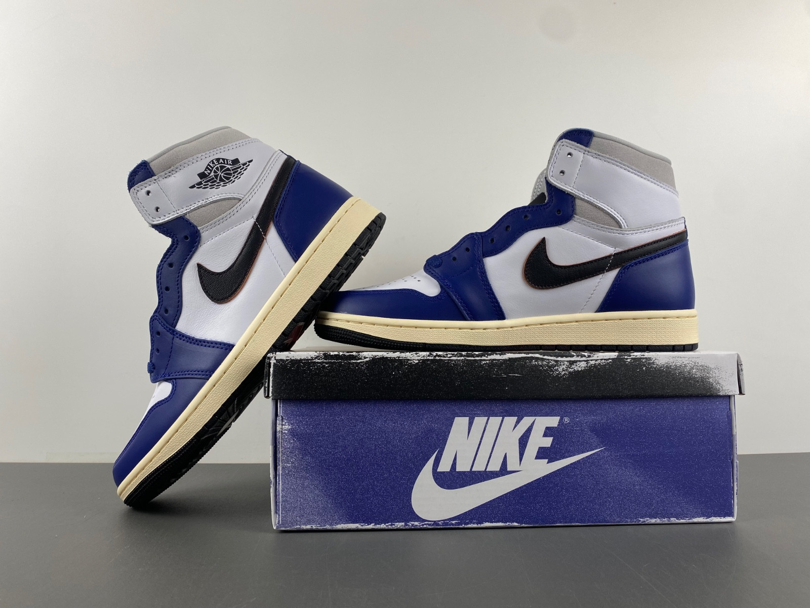Air Jordan 1 High OG Rare Air Deep Royal Blue DZ5485-100