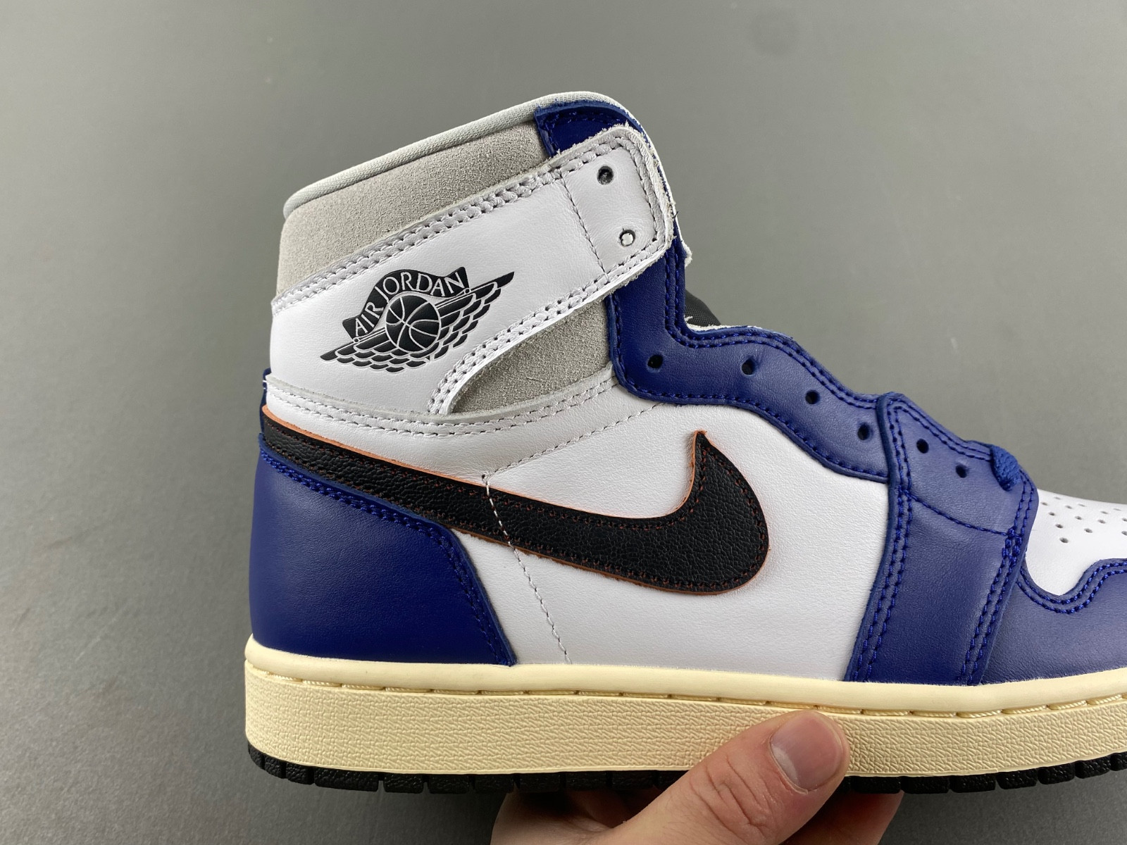 Air Jordan 1 High OG Rare Air Deep Royal Blue DZ5485-100