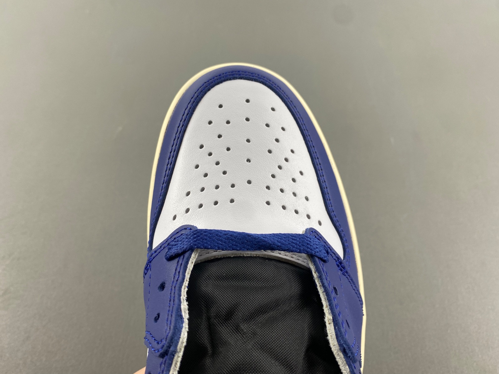 Air Jordan 1 High OG Rare Air Deep Royal Blue DZ5485-100