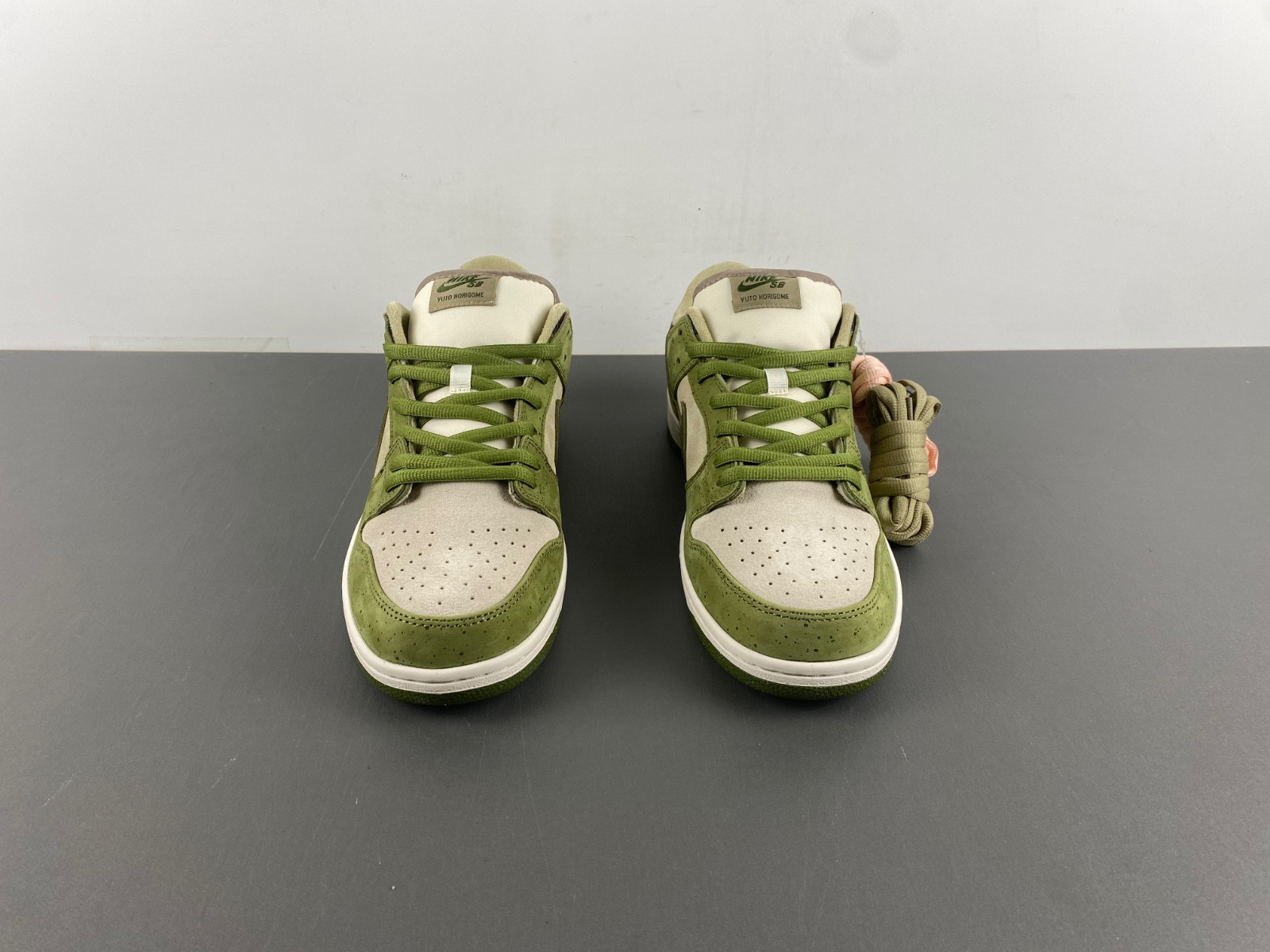 Yuto Horigome Nike SB Dunk "Asparagus" HF8022-300