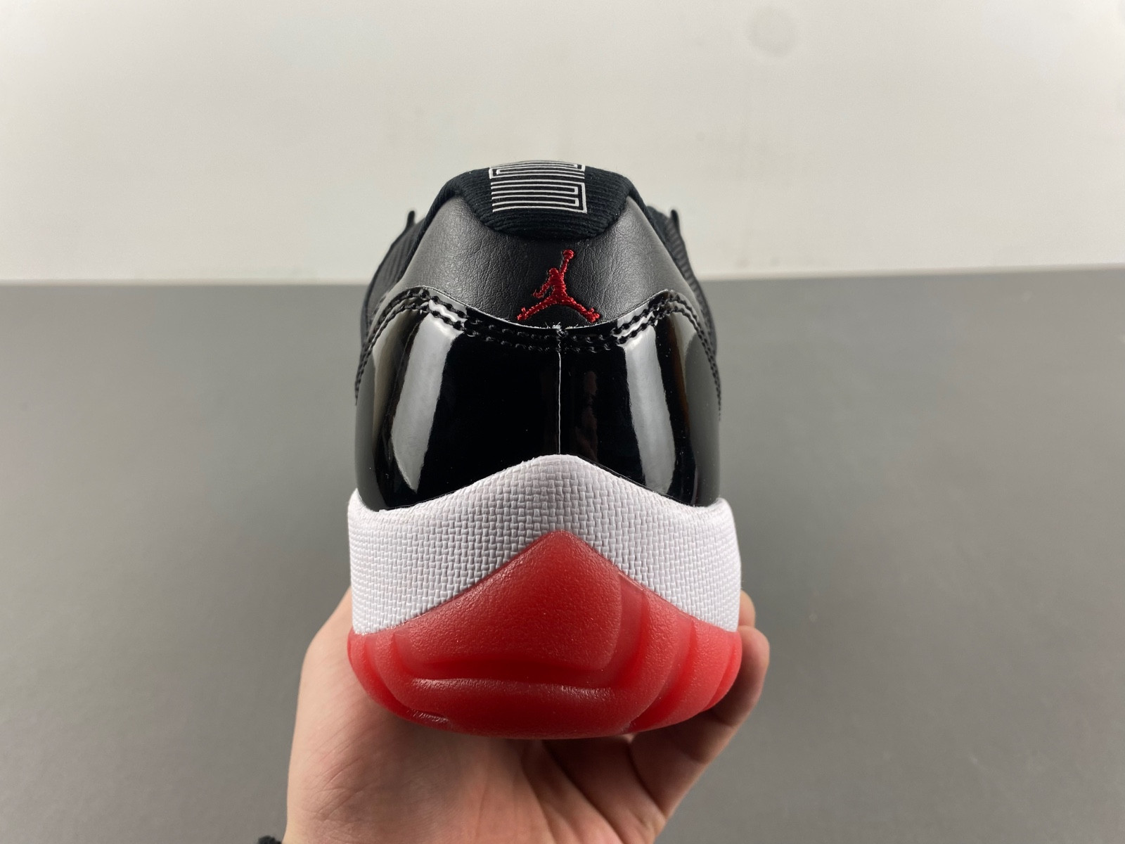 Air Jordan 11 Retro Low 
