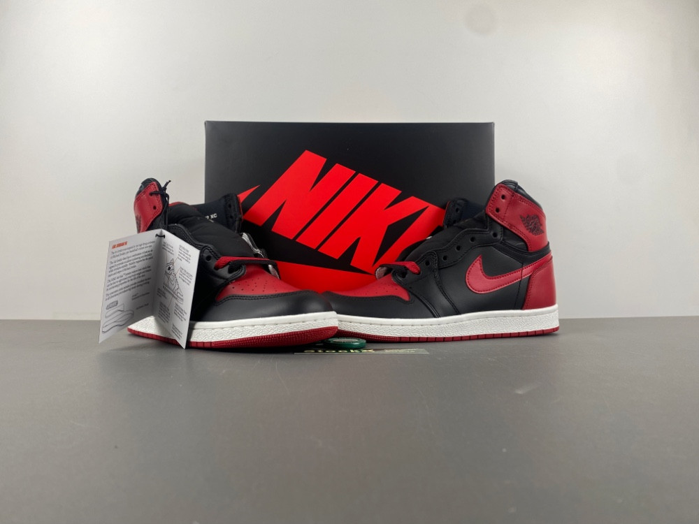 Jordan 1 Retro High 
