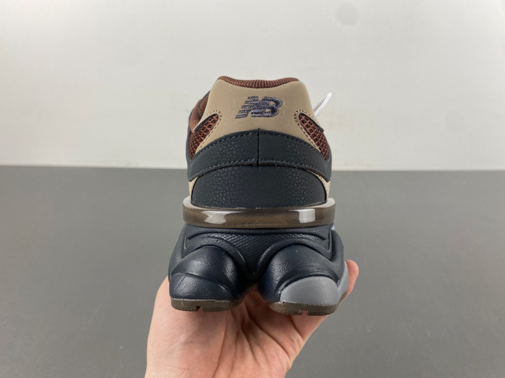 new Ba1an*e 9060 phant0m rich oak men