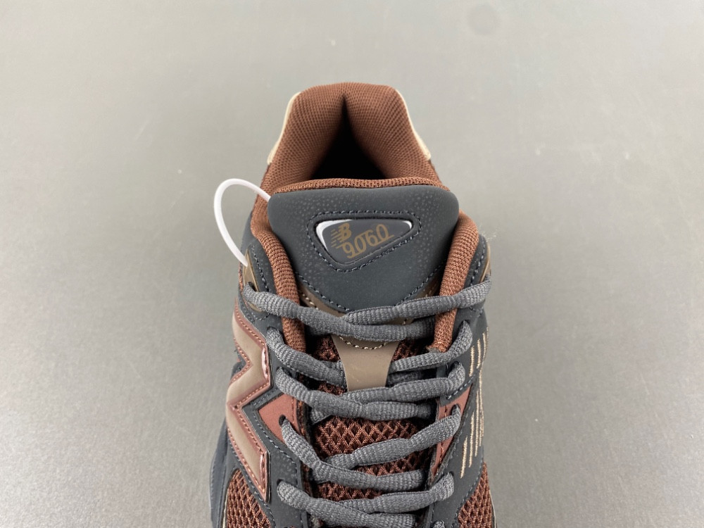 new Ba1an*e 9060 phant0m rich oak men