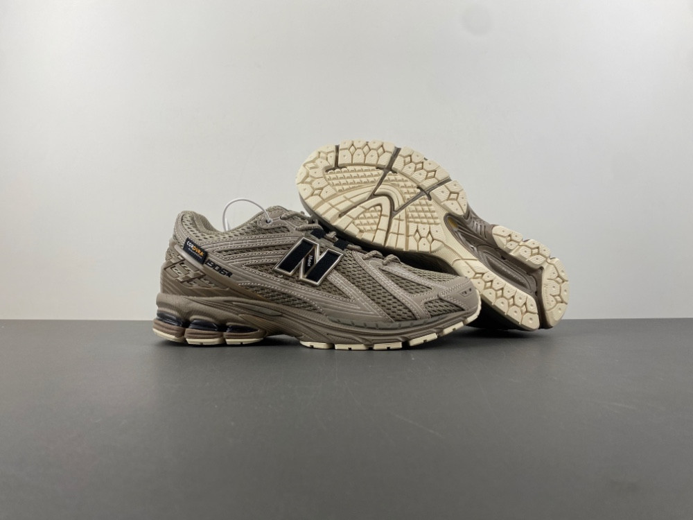 new Ba1an*e 1906r cordura olive tan men