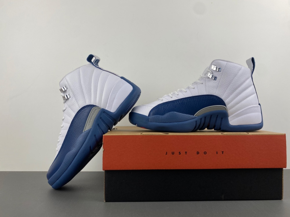 Jordan 12 Retro French Blue (2025) (GS) 153265-114