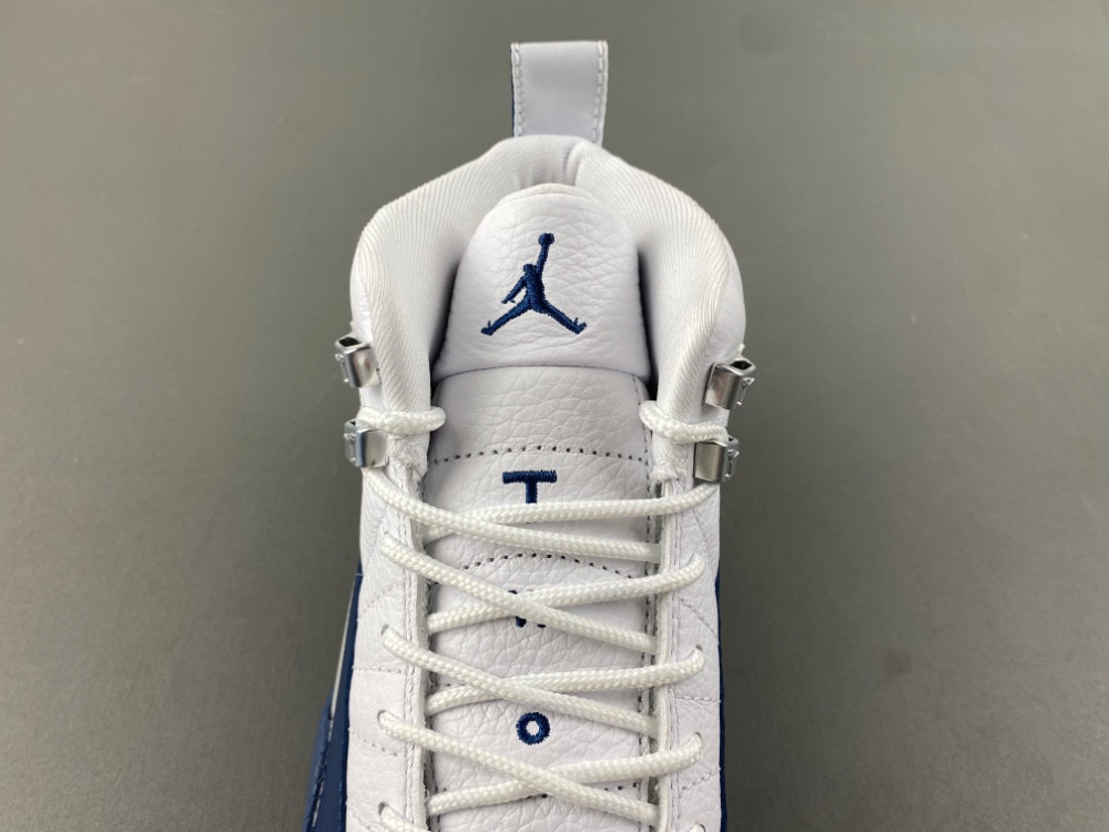 Jordan 12 Retro French Blue (2025) (GS) 153265-114