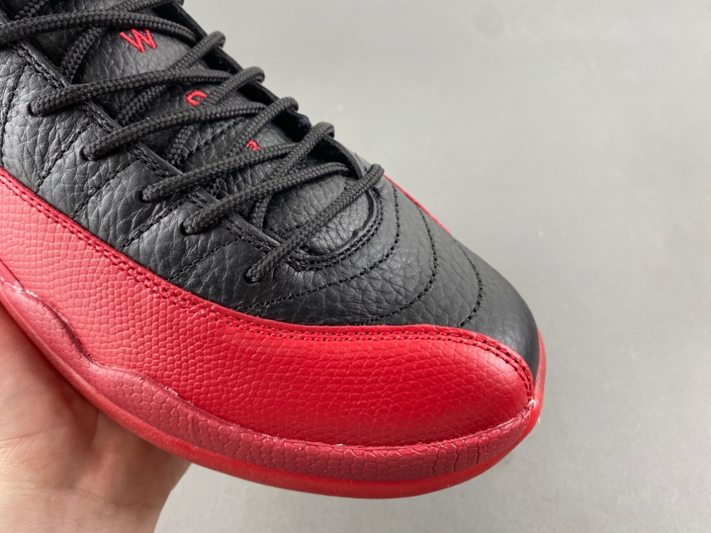Jordan 12 Retro Flu Game (2025) (GS) 153265-002