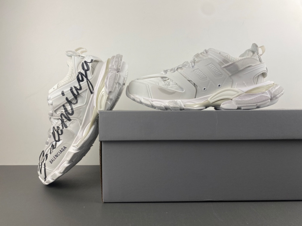 Ba1en*iaga 3rd track sneakers