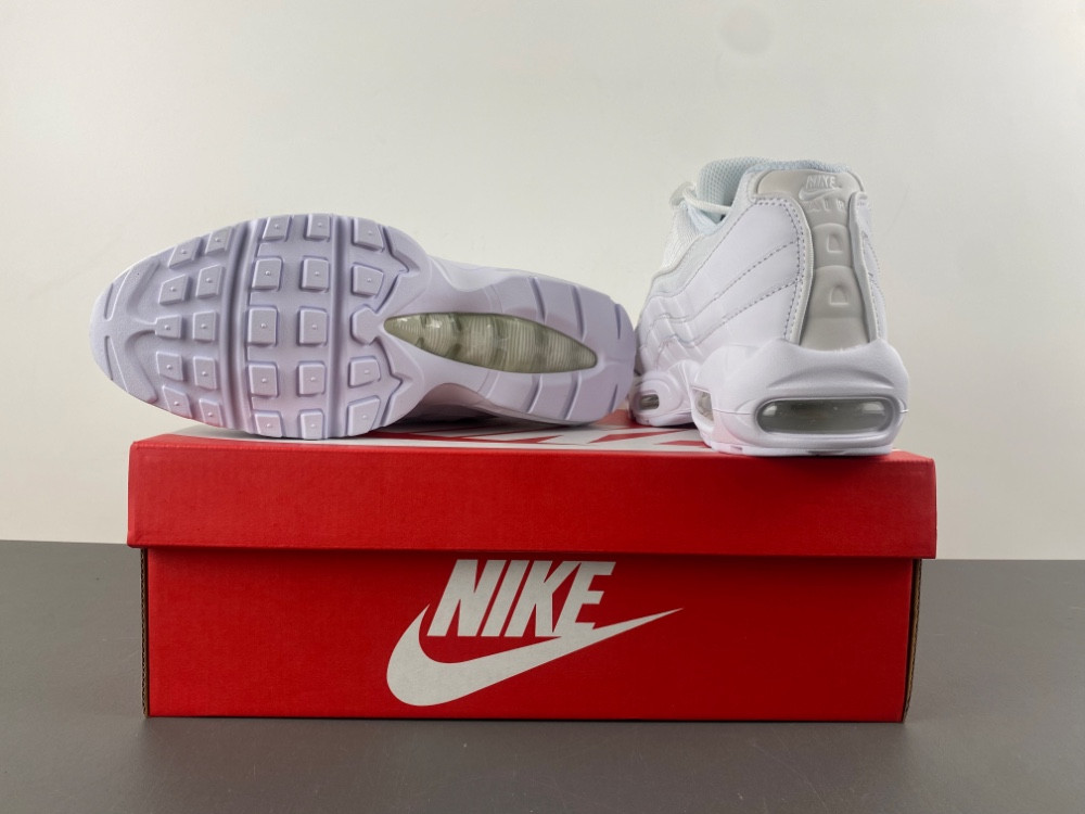 Nike Air Max 95 Essential White Grey Fog CT1268-100