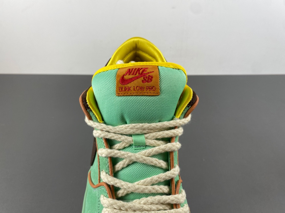 Nike SB Dunk Low Rodeo Tourmaline Men