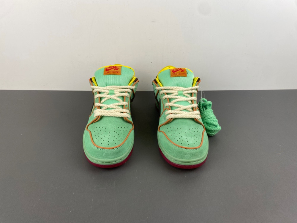 Nike SB Dunk Low Rodeo Tourmaline Men