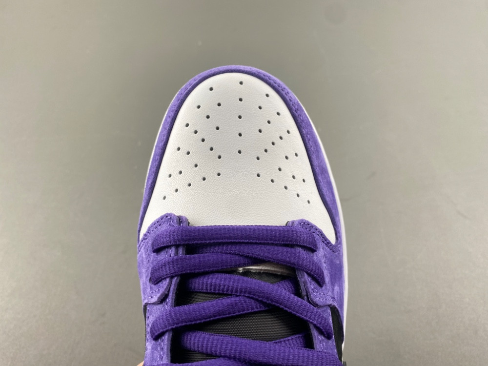 Nike SB Dunk Low Hayley Wilson Men