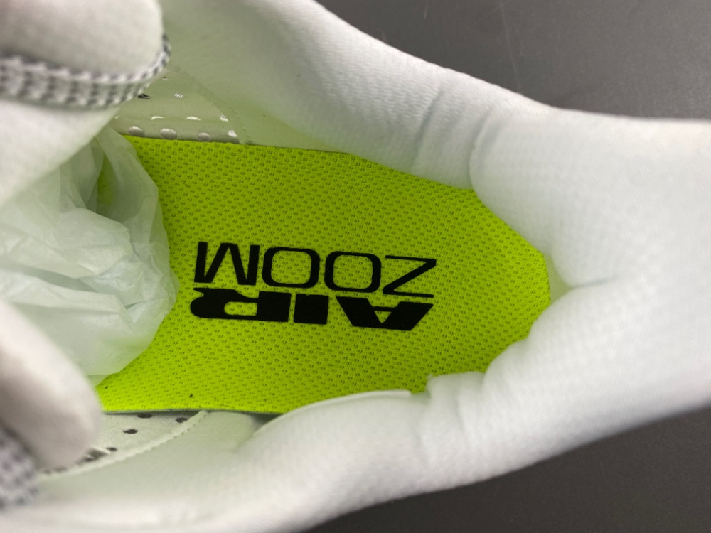 nike air zoom pegasus preM1vm white volt hq2592-100