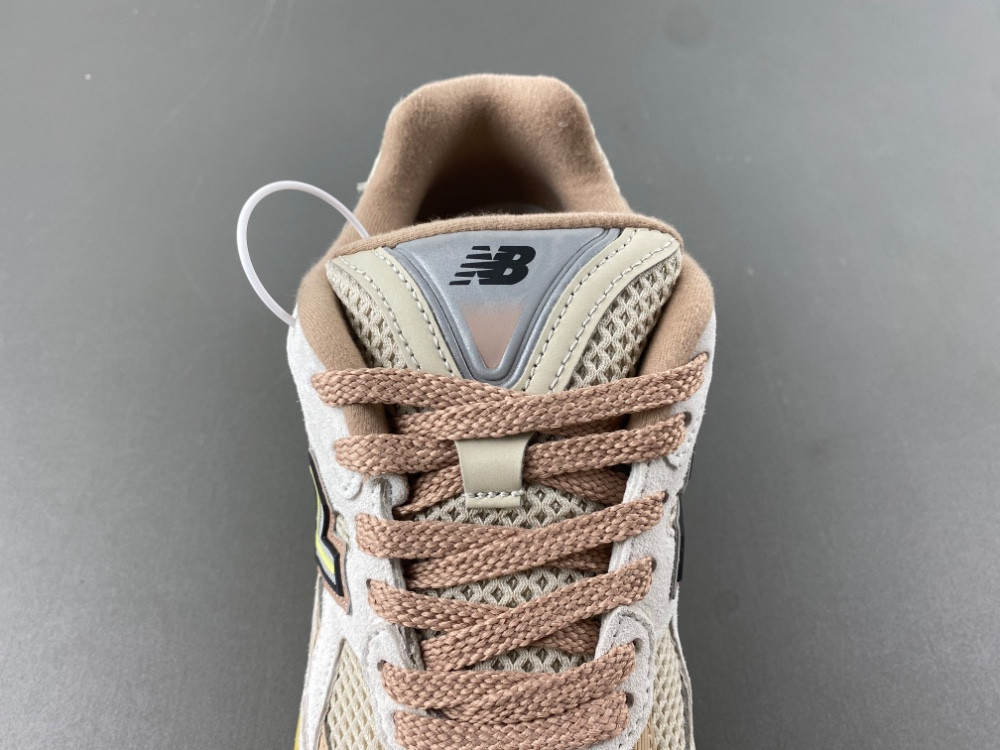 new Ba1an*e 2010 rose beige men