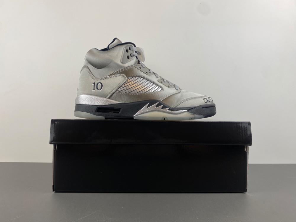 Jordan 5 Retro Wings (2025) (Women
