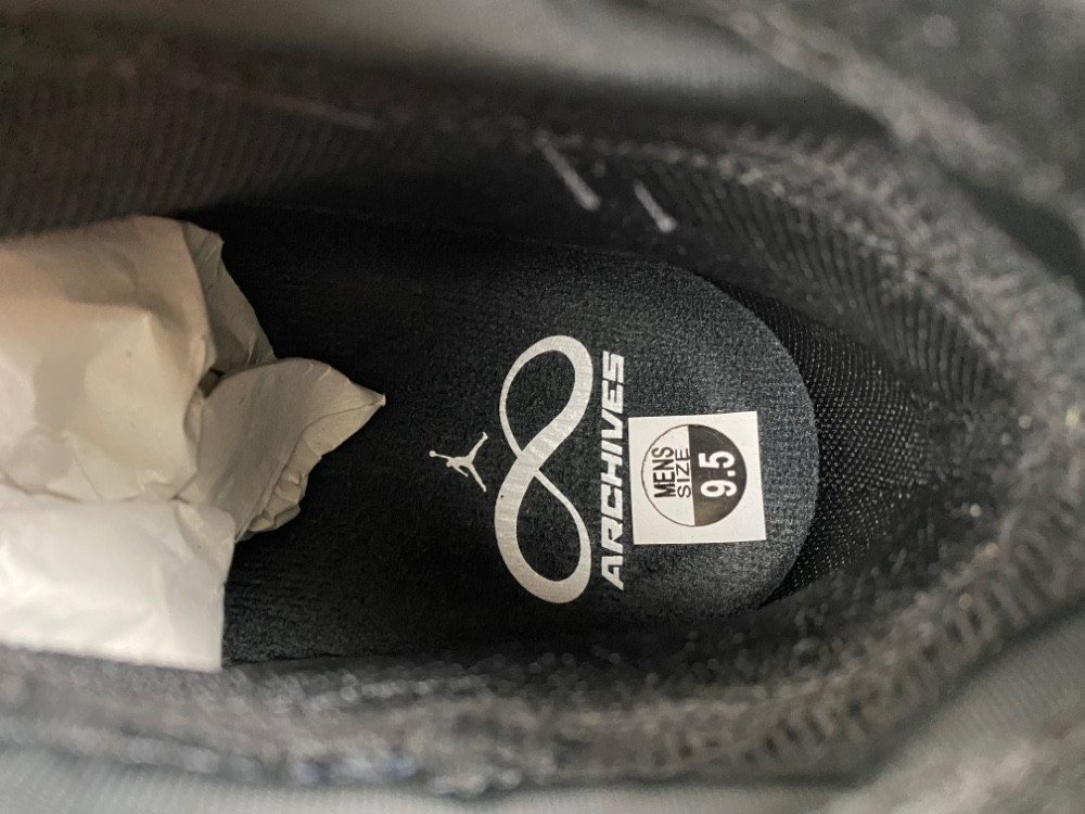 Infinite Archive x Air Jordan 17 "Beach" IH0177-200