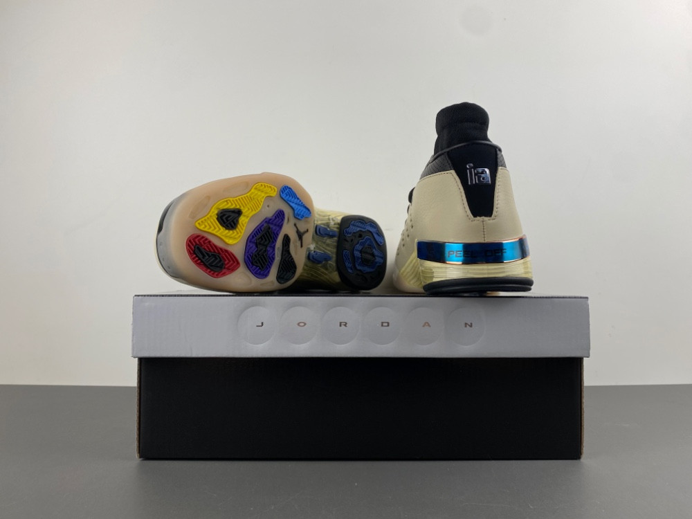 Infinite Archive x Air Jordan 17 "Beach" IH0177-200