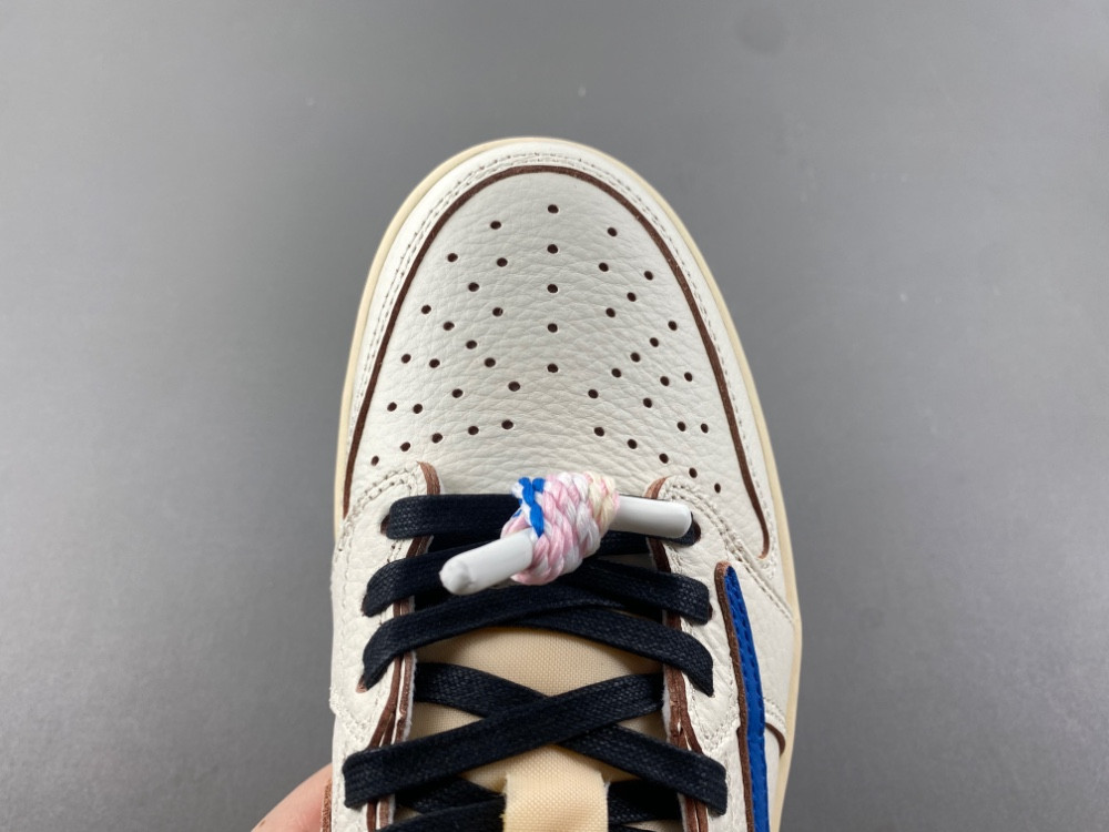 Travis Scott x Fragment x Air Jordan 1 Low OG DM7866-104
