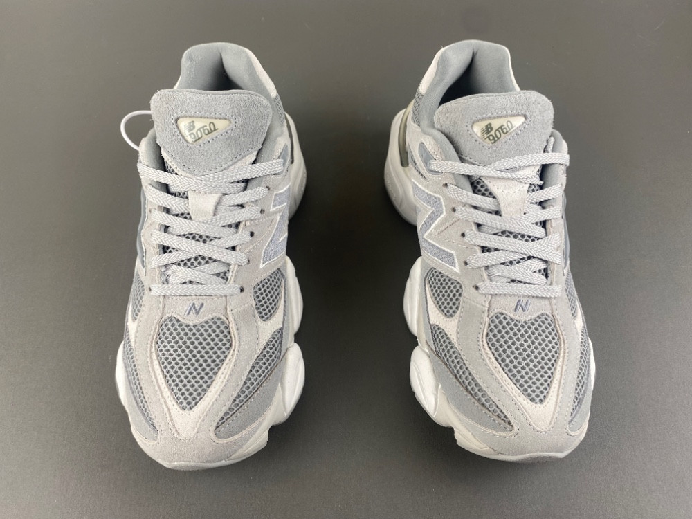 new Ba1an*e 9060 slate grey men