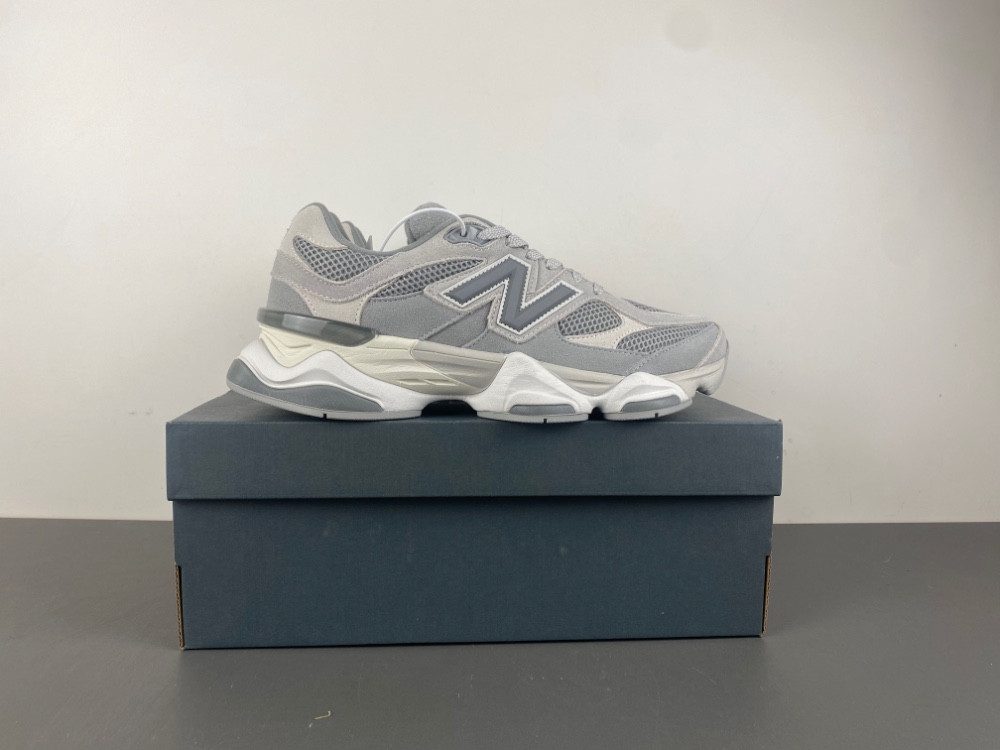 new Ba1an*e 9060 slate grey men