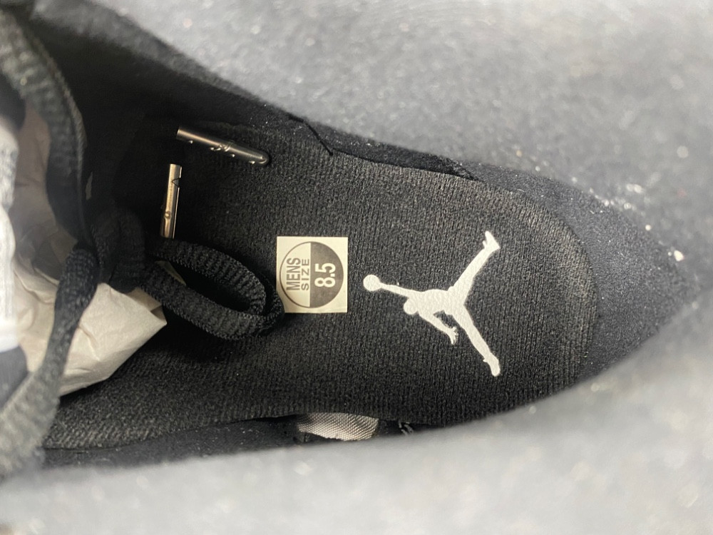 Air Jordan 14 "Black Toe" 2024 Release 487471-160