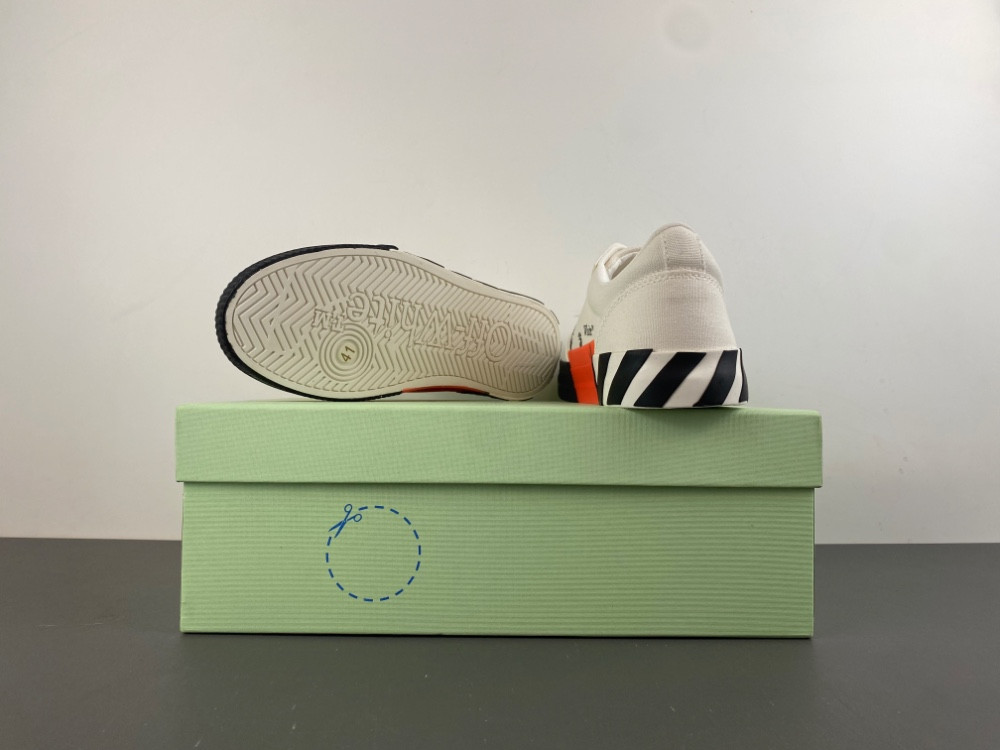 OWT c/o Virgil Abloh Vulc Low Top Sneaker