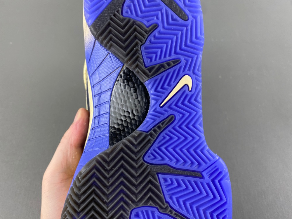 Nike Kobe 4 Protro FC Barcelona Team Gold Men