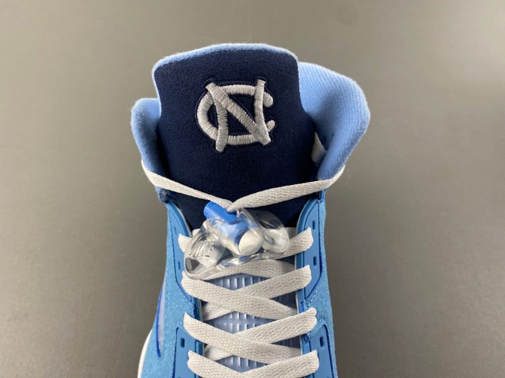 Jordan 5 Retro UNC PE DJ4954-997025 SZ