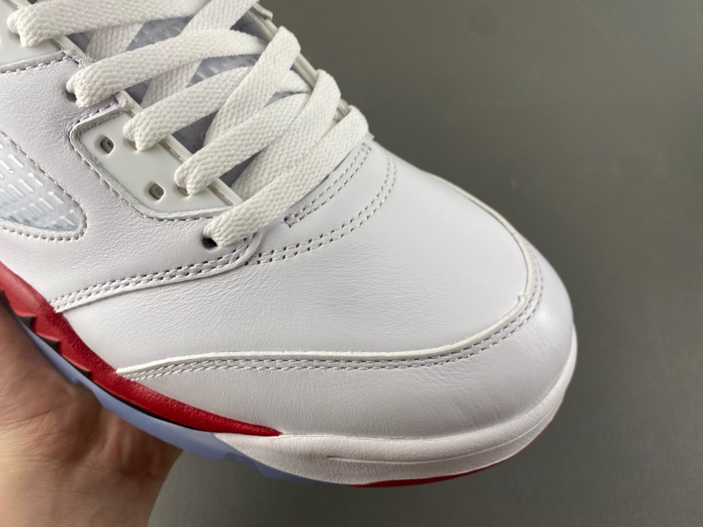 Jordan 5 Retro Fire Red Black Tongue (2025) - HQ7978-101