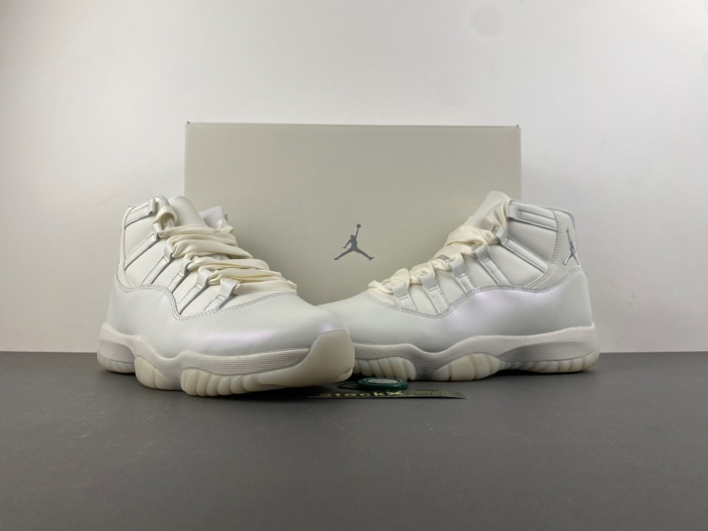 Jordan 11 Retro Grand Finale (Women