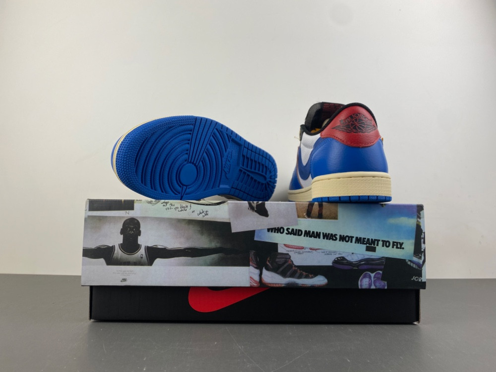 Air Jordan 1 Low UN HQ6998-146